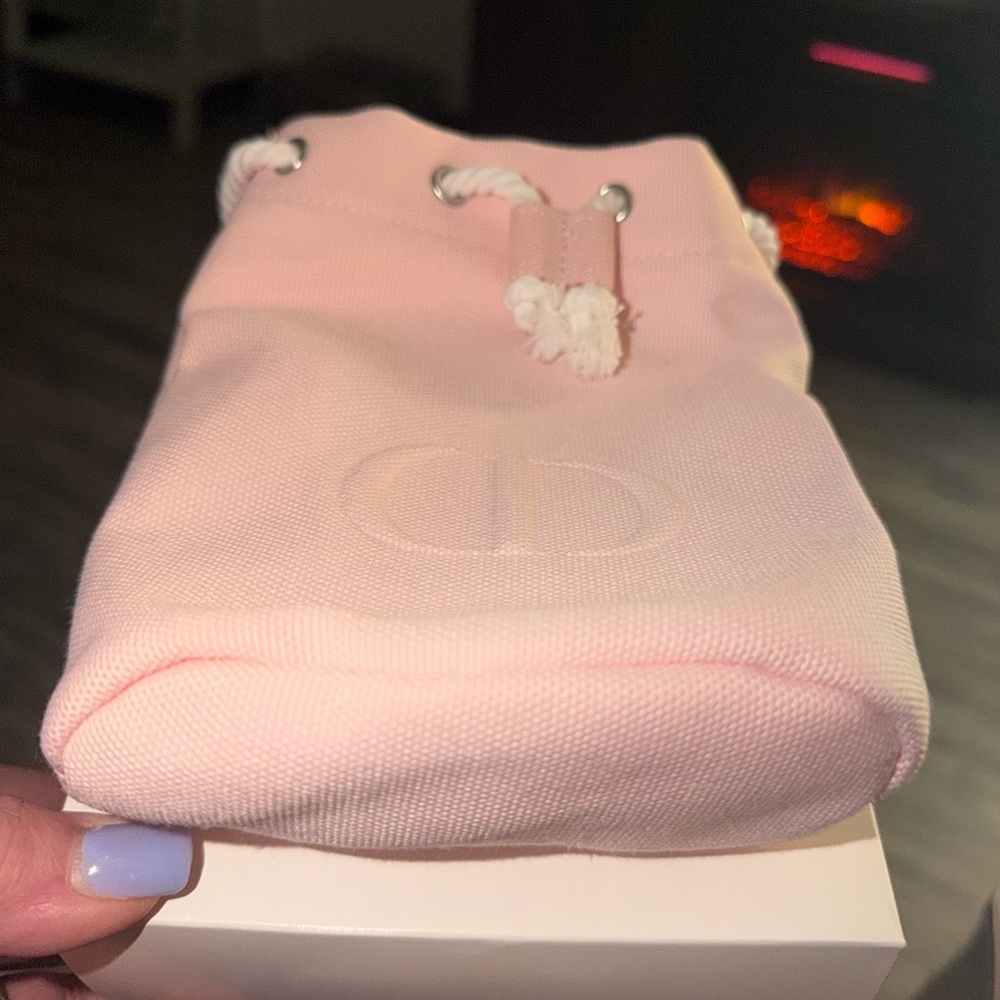 Dior Drawstring makeup Pouch. Or whatever you want to use it for - Picture 8 of 14